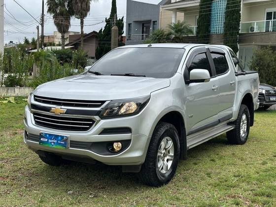 CHEVROLET S10 2.8 LT 4X4 CD 16V TURBO DIESEL 4P AUTOMÁTICO CHEVROLET S10 2.8 LT 4X4 CD 16V TURBO DIESEL 4P AUTOMÁTICO